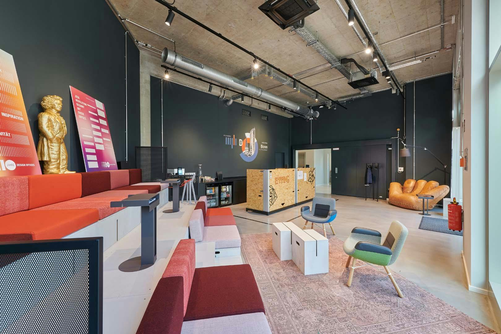 2020 hat Design Offices Büros mit angeschlossenem Coworking Space eröffnet.
