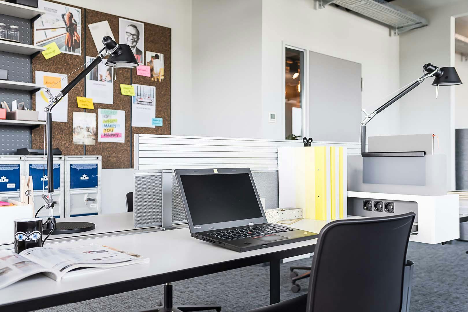 flexibler Schreibtisch Design Offices 