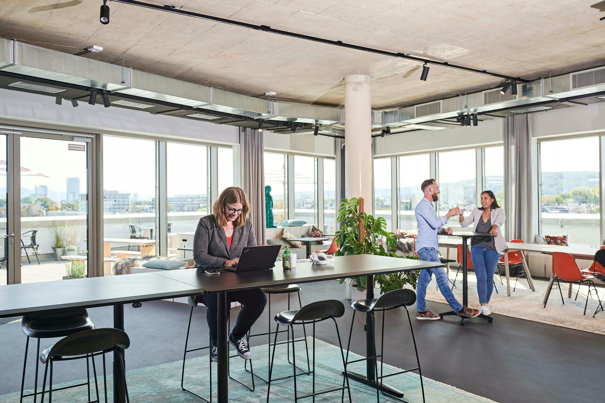 Menschen Kollegen DO.Lounge Rooftop Lounge Coworking Design Offices